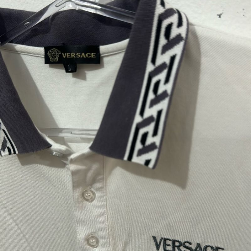 Polo Franelas Versace Camiseta Polo Versace Branca Com Detalhes Na