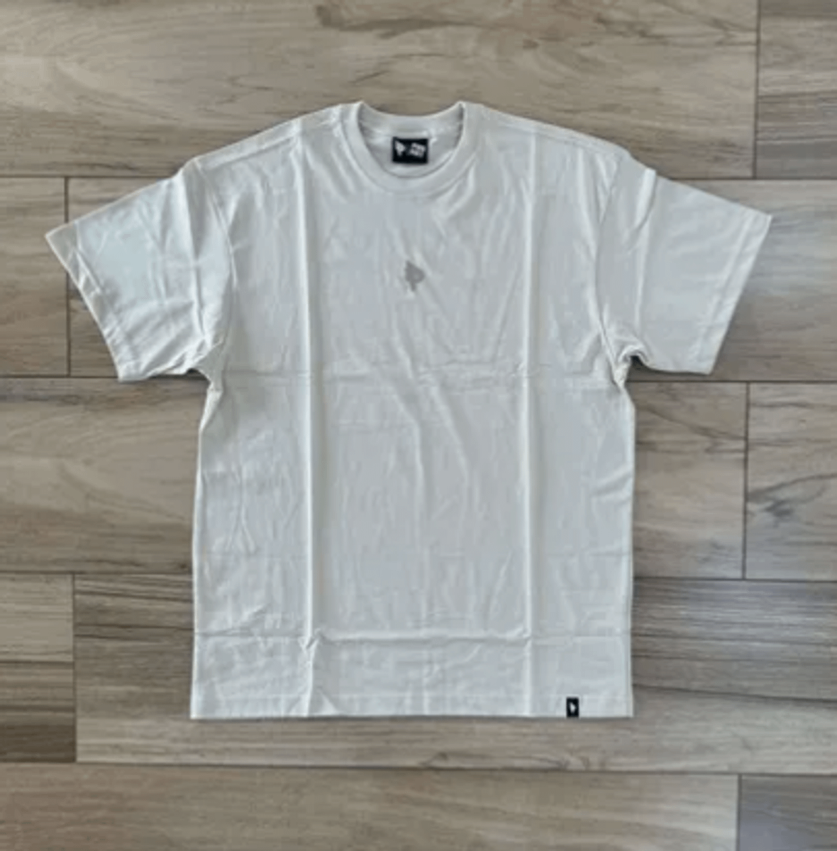 Camiseta Posso Mini Logo Bordado Areia Tamanho G Nova com Etiqueta ...