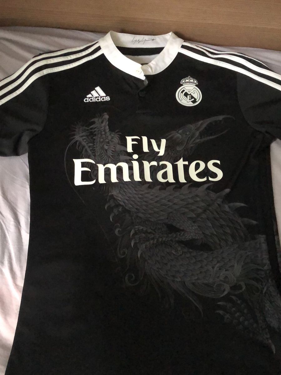 blusa do real madrid preta