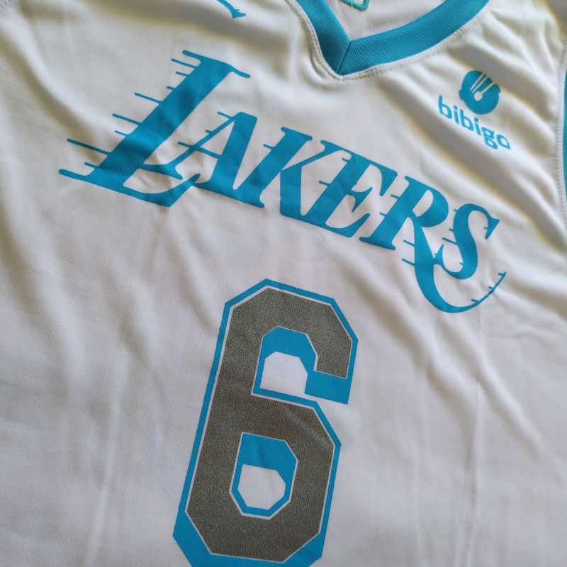 Camiseta azul online lakers