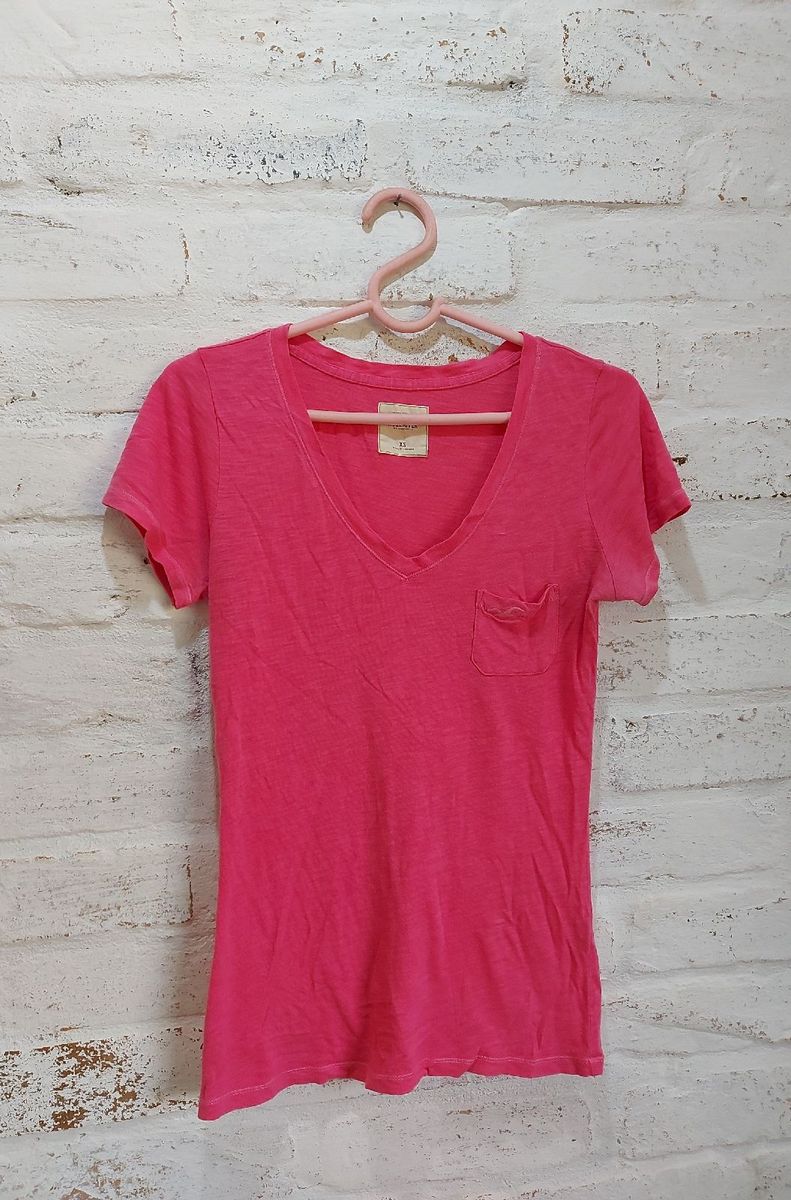 Camiseta rosa online hollister