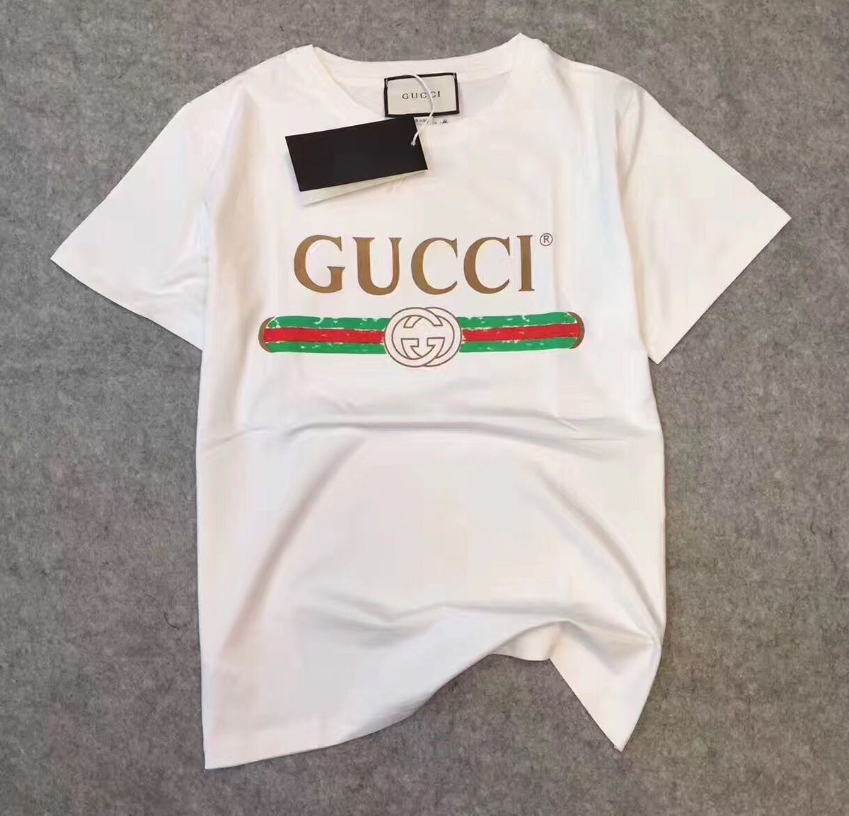 Blusas femininas da store gucci