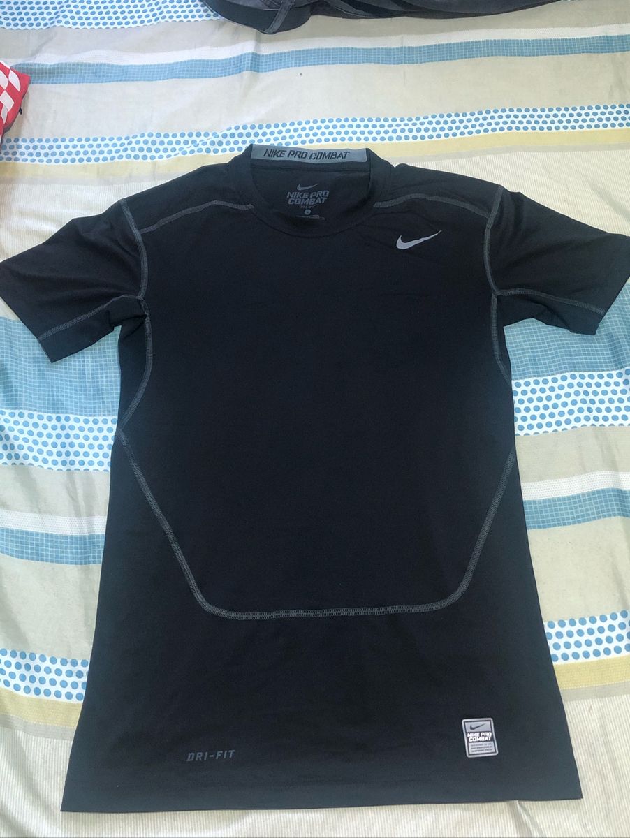 Camiseta Termica Nike Combat | Esportiva Nike Usado 40253902 | enjoei