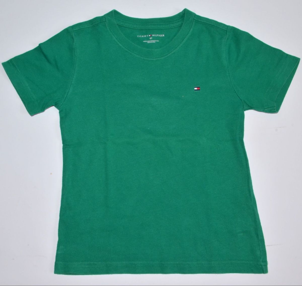 camiseta basica tommy infantil