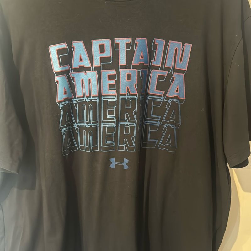 Camiseta under cheap armour captain america