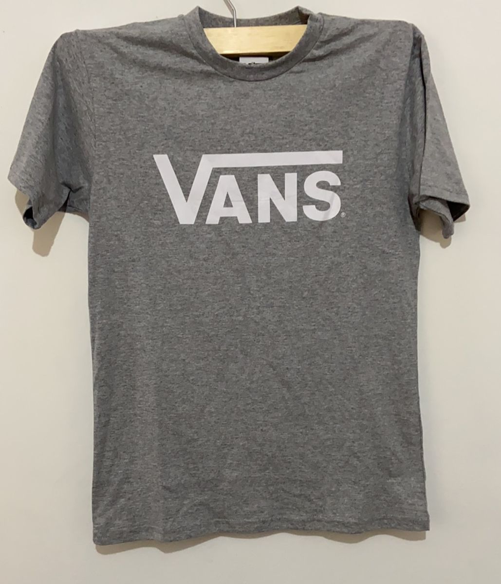 camiseta vans cinza