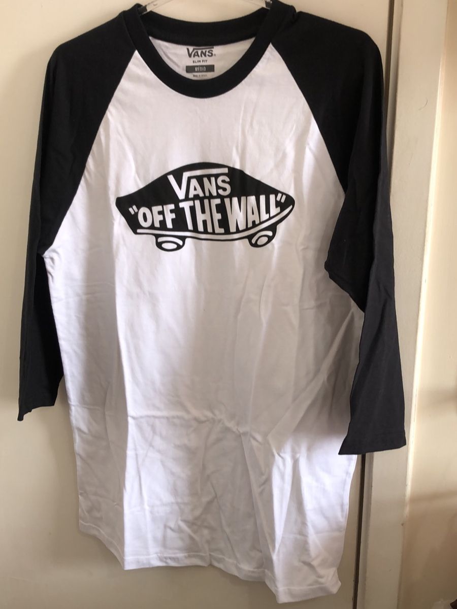 camiseta raglan vans