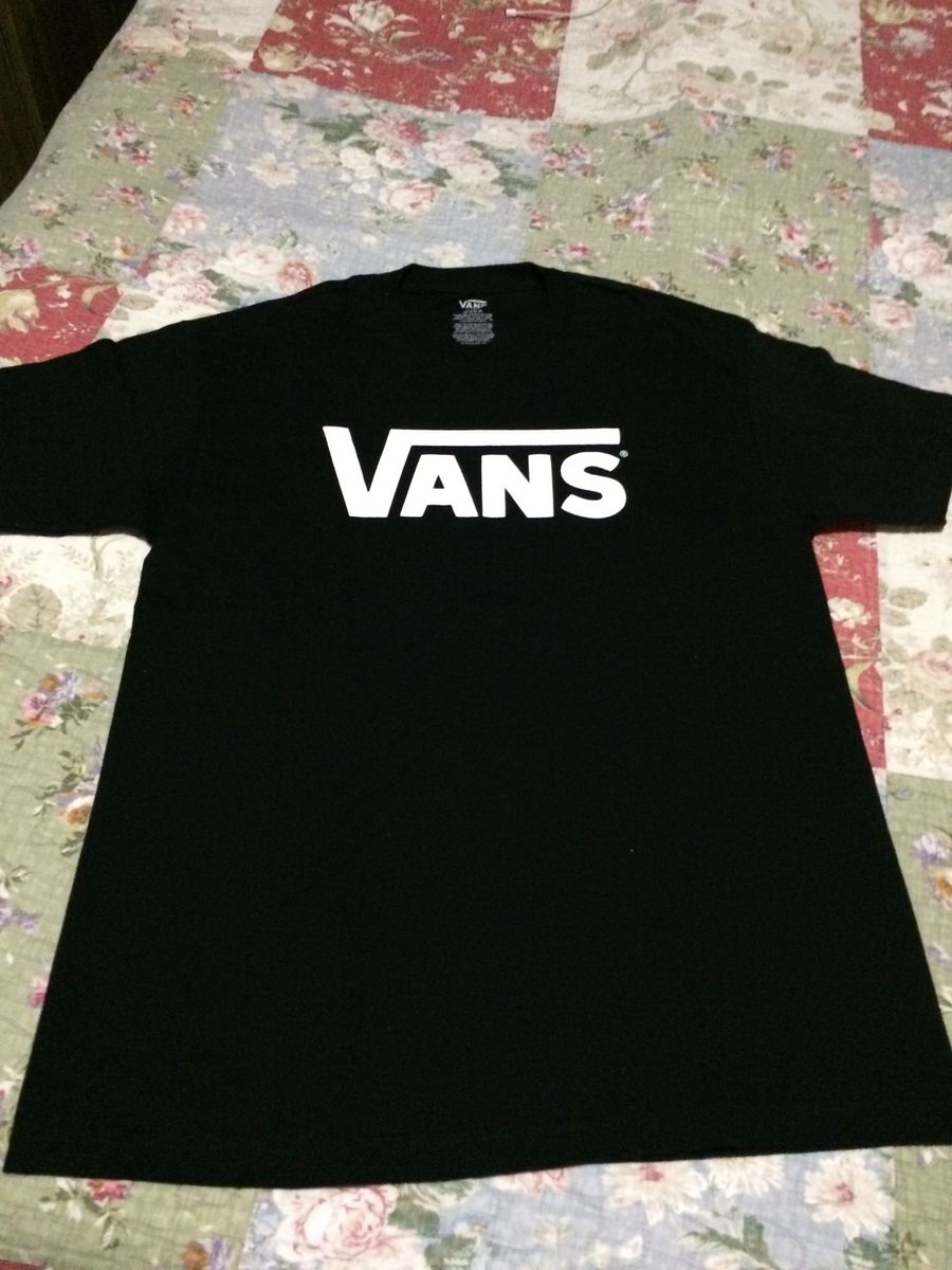 camiseta vans preta masculina