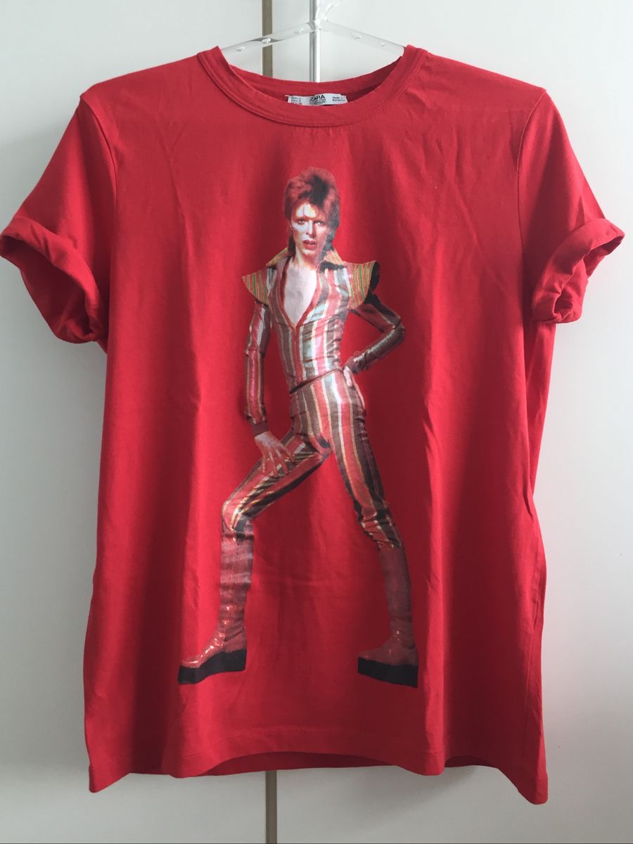 Térmico Ordenanza del gobierno Corroer Camiseta Vermelha David Bowie Zara | Camiseta Feminina Zara Usado 38473823  | enjoei