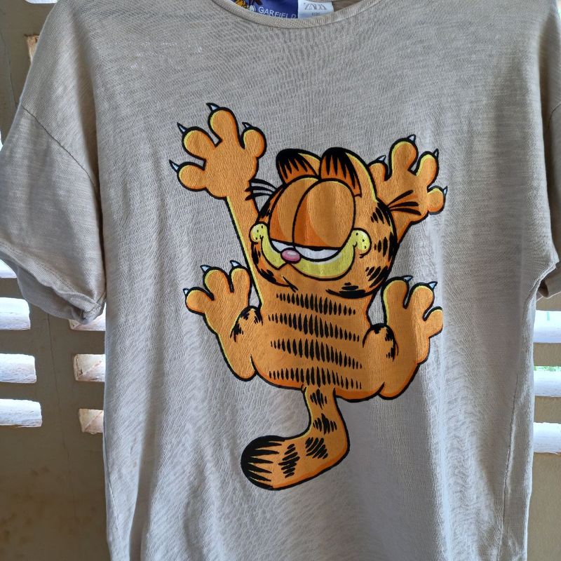 Camiseta garfield 2024 zara