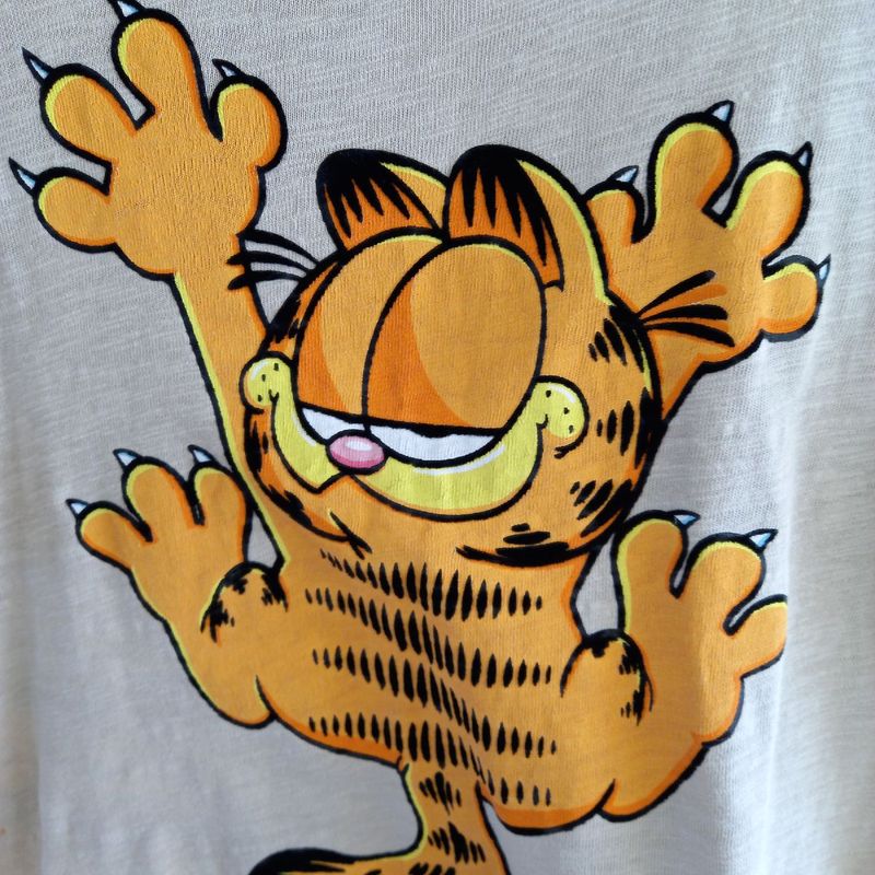 Camiseta garfield online zara