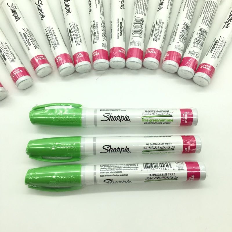 Sharpie WHITE PAINT PEN Oil Based Medium 355583