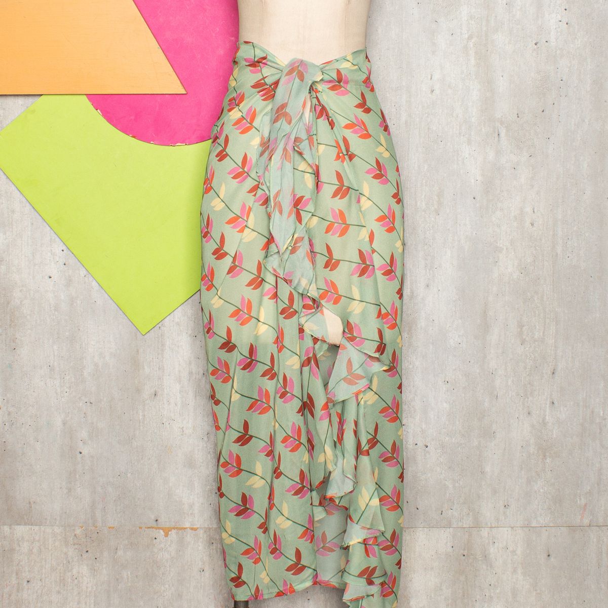 Canga Floral Feline - Mariana Saad | Moda Praia Feminina Feline Usado ...