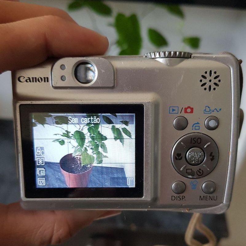 Canon Câmera Digital Powershot A560 de 7,1 Mp com Zoom Óptico de 4