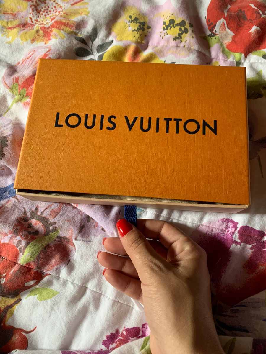 Carteira Feminina Louis Vuitton/ Porta Cartão / Celular