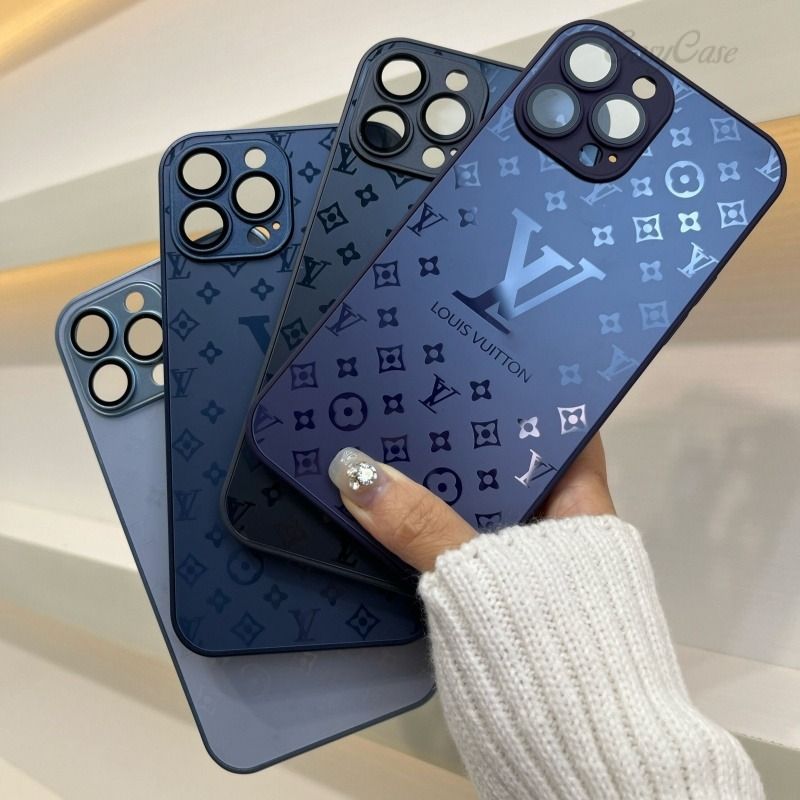 Capinha de Vidro / Case / Capa Louis Vuitton Lv Premium Iphone 15