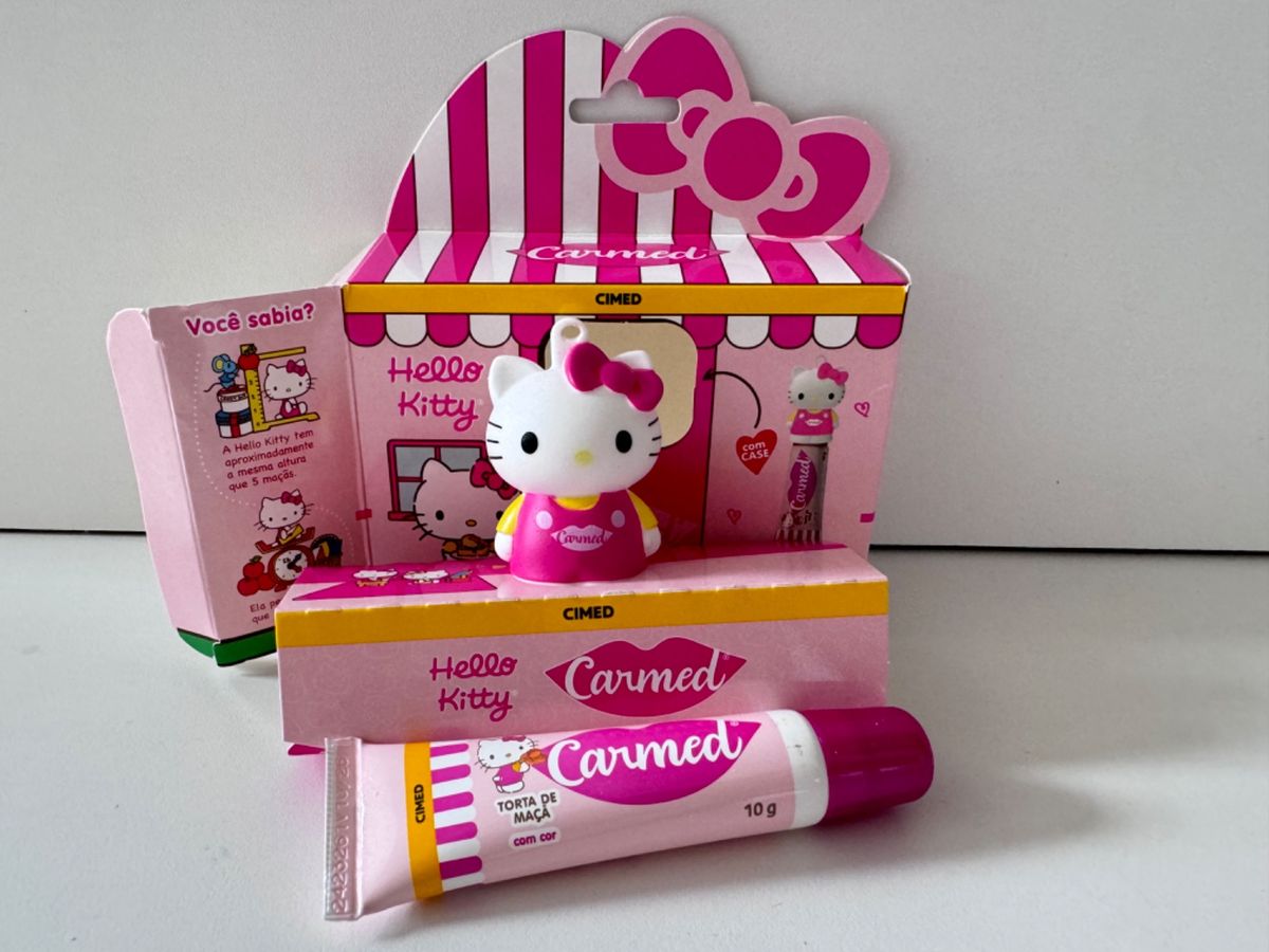 Carmed Hello Kitty Hidratante Labial Torta de Maça 10g | Maquiagem ...
