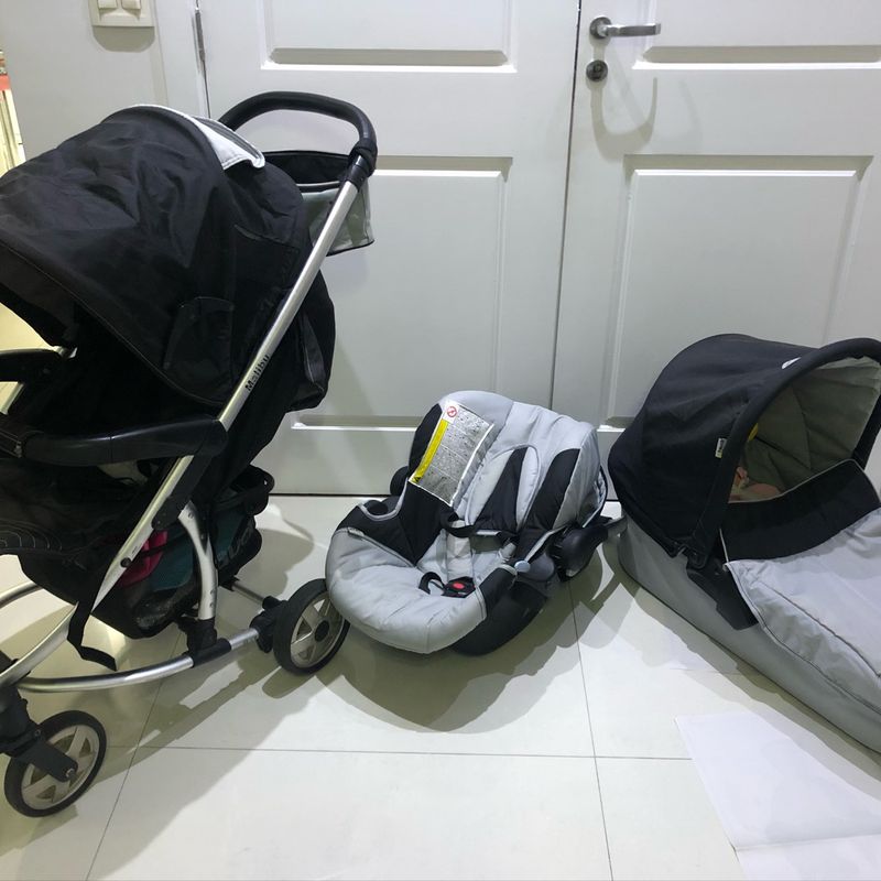 Carrinho de Bebe em Carrinho de Bebê Hauck Usado 58605343