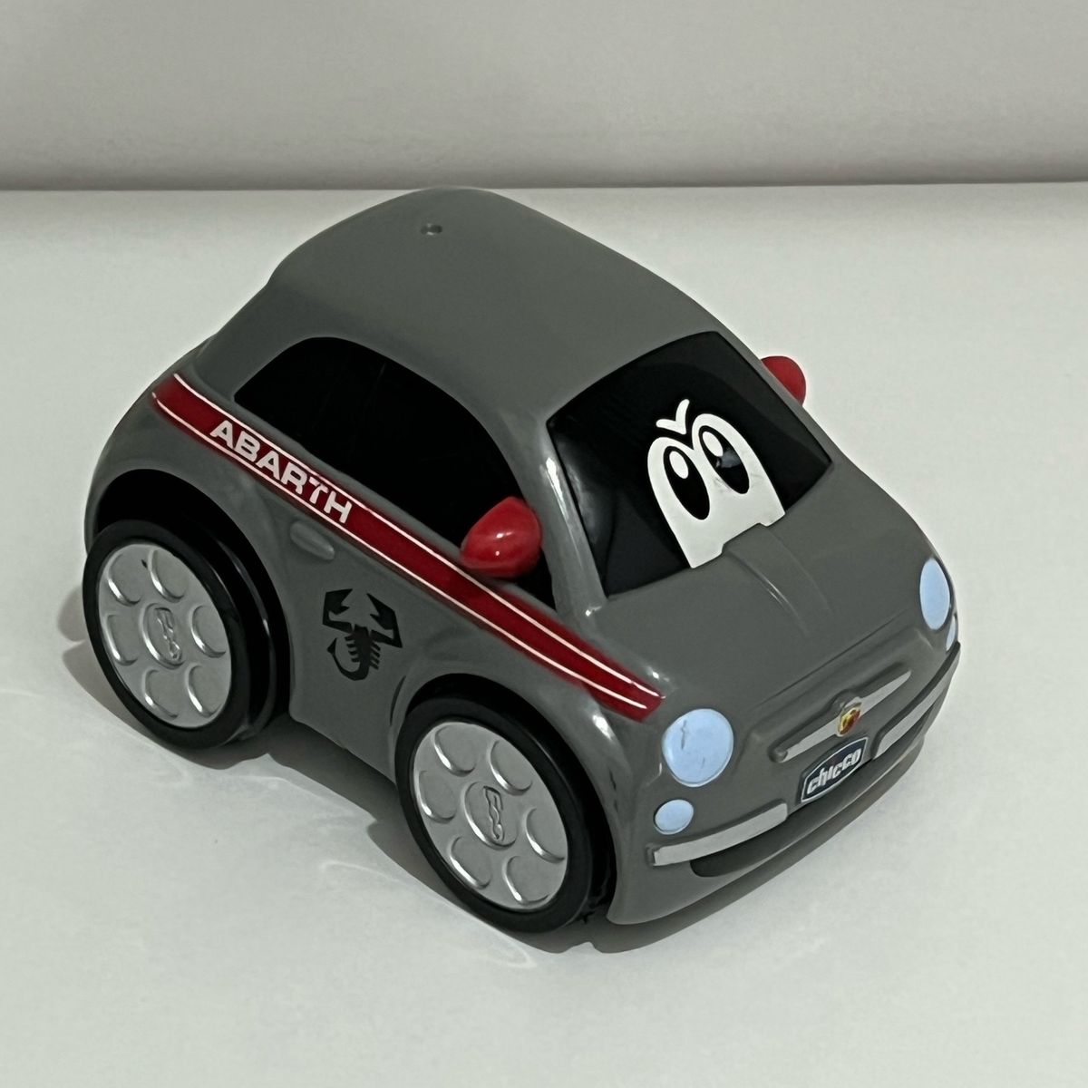 Macchinina Chicco Turbo Touch, Auto Da Corsa Giocattolo Con Suoni Realistici, Fino A 8 Metri Di Corsa, Per Bambini Da 2 Anni