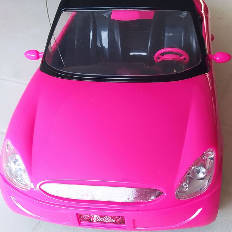 🚫VENDIDO🚫 Carro controle Remoto da Barbie ‼️Anda pra frente e pra trás‼️  R$ 25,00 ‼️Não fazemos Reserva ‼️ 💲Transferência para Banco ITAÚ💲  ‼️Caso, By Brechó Garagem Rosa