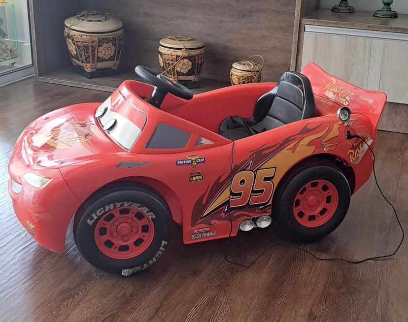 Carro Elétrico Mcqueen | Carrinho de Bebê Elétrico Usado 73649070 | enjoei