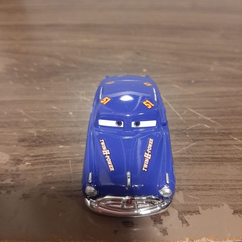 Carro Miniatura Hudson Hornet 51 Filme Mc Queen | Disney Usado