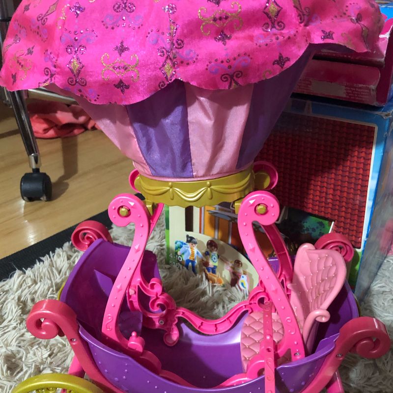 Carruagem Balão Barbie Mosqueteiras