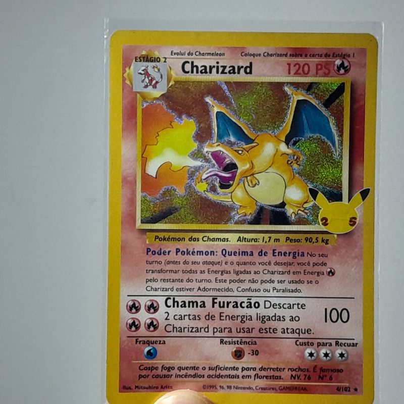Carta Pokémon Charizard Celebrações Original + Brinde - Ri Happy