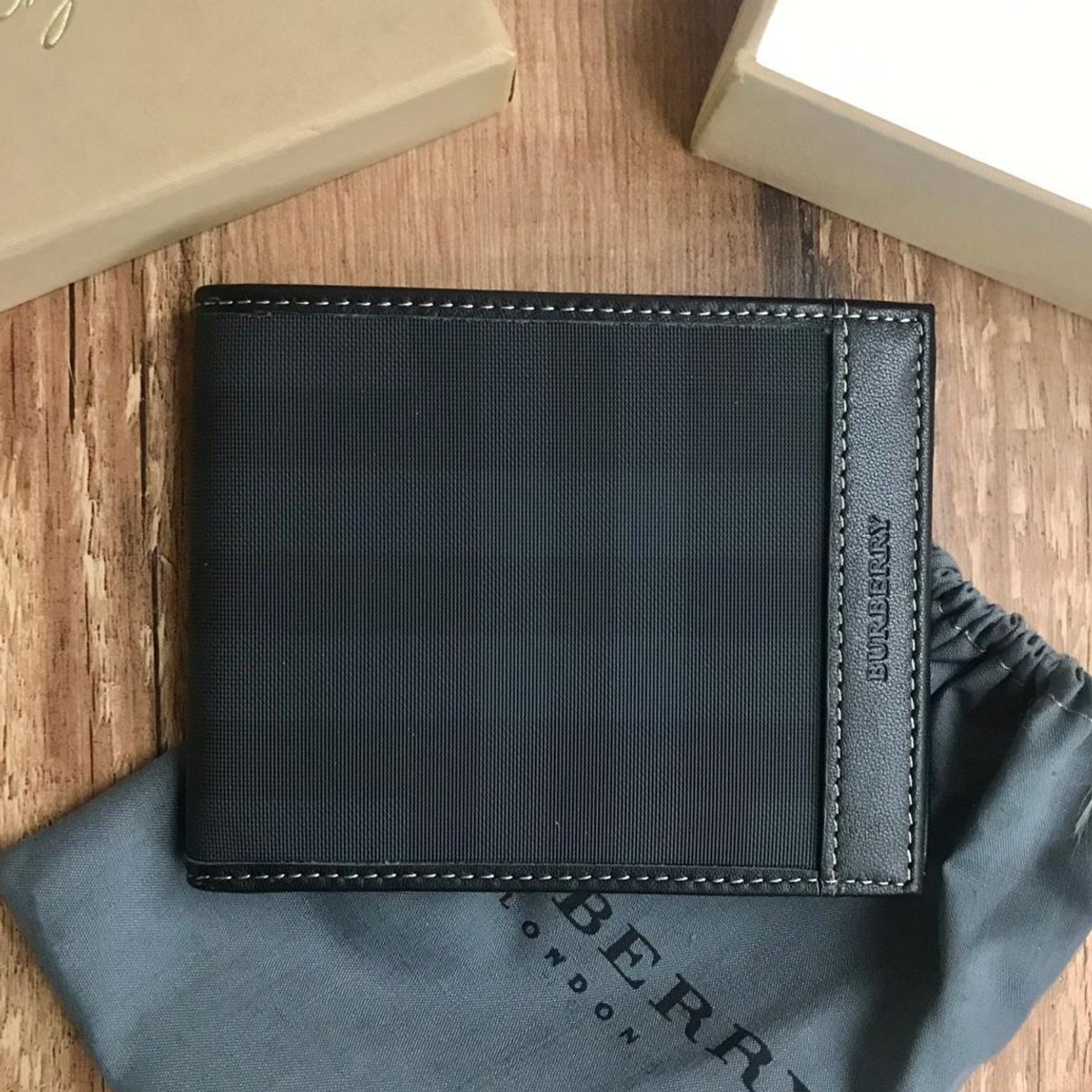 Carteira Burberry Masculina | Carteira Masculina Burberry Nunca Usado ...
