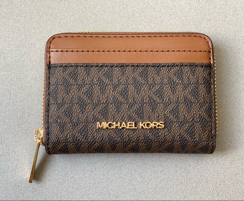 Carteira Pequena Michael Kors | Carteira Feminina Michael Kors Nunca Usado  60474502 | enjoei