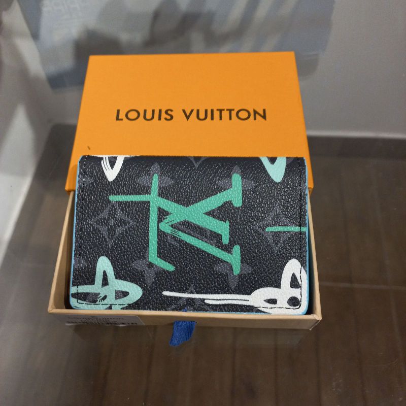 Porta Cartões Louis Vuitton Preto Clássico, Carteira Feminina Louis Vuitton  Nunca Usado 90520759