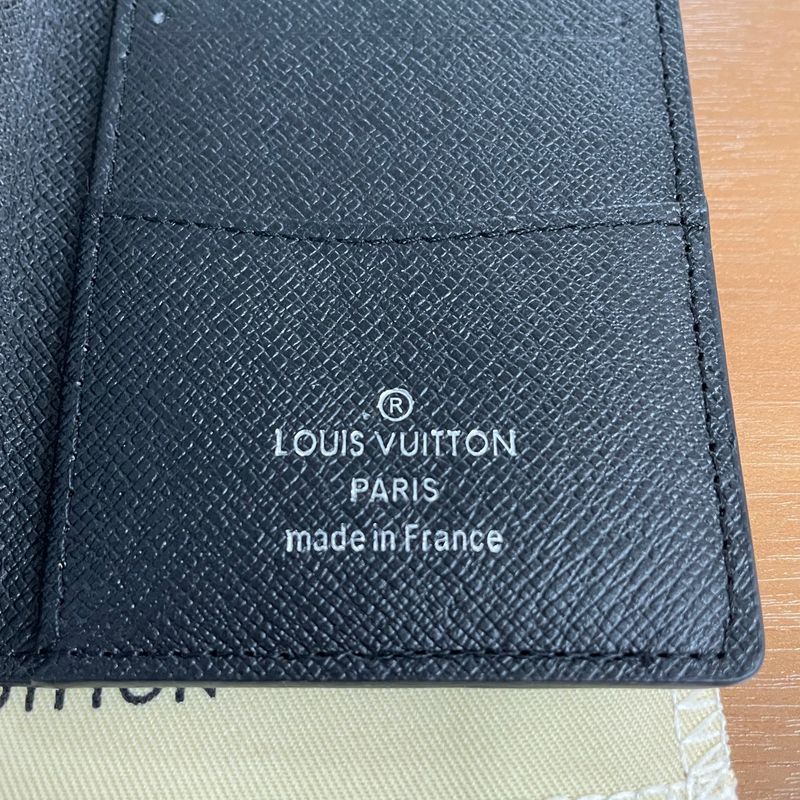 Carteira Louis Vuitton Porta Cartões, Carteira Feminina Louis Vuitton  Nunca Usado 89712652