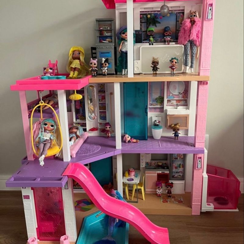 Casa da barbie em brinquedos