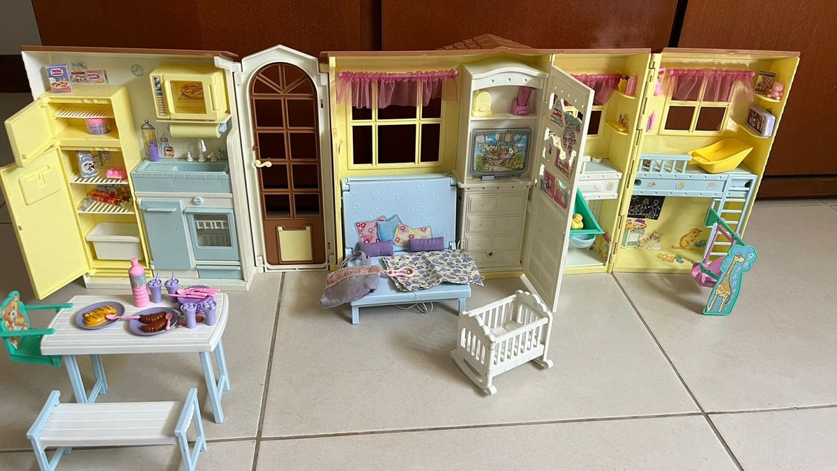 Casa da Barbie Happy Family Antiga | Brinquedo Barbie Usado 44813579 |  enjoei