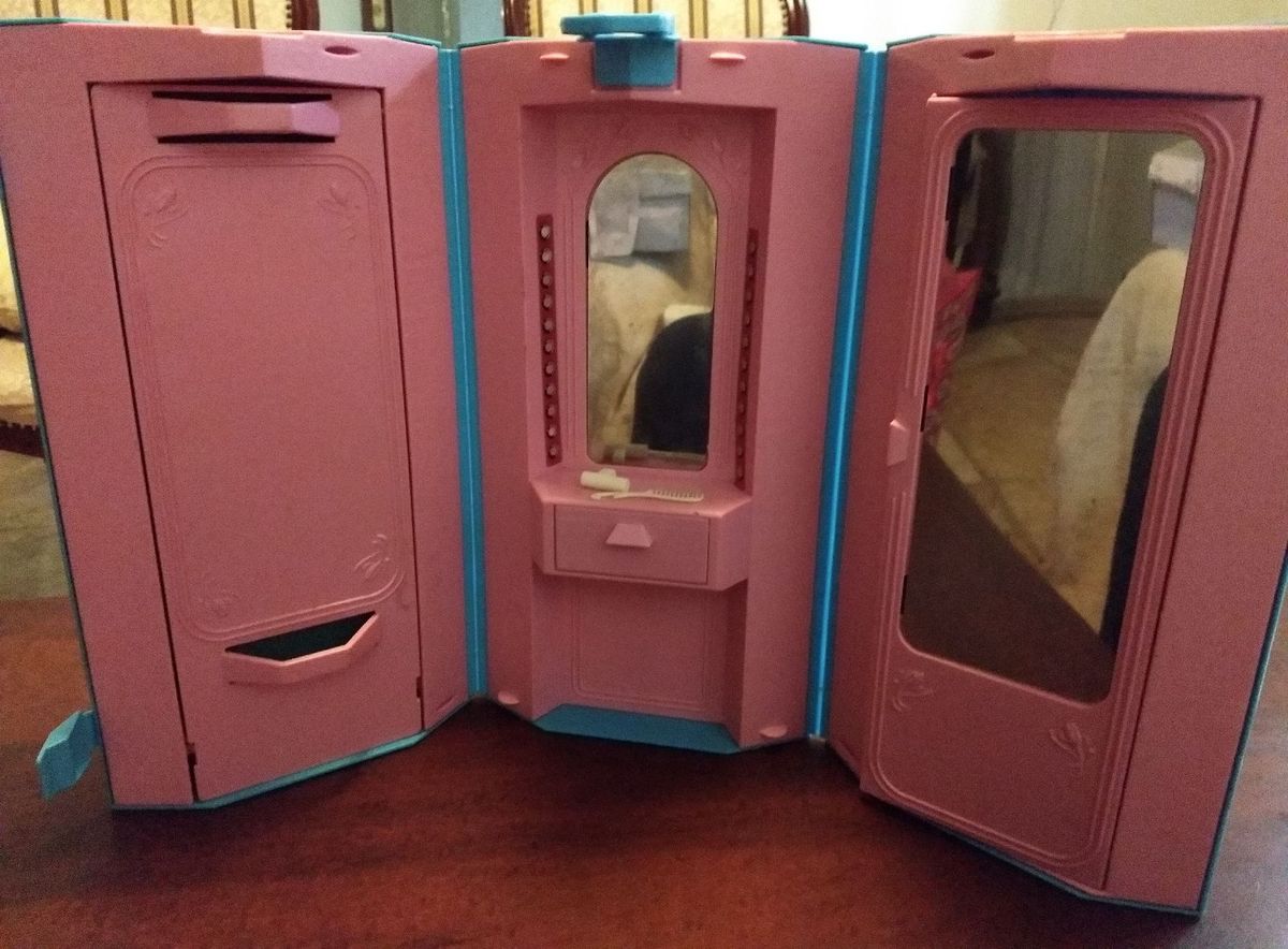 CASA DA BARBIE ANTIGA DOS ANOS 80