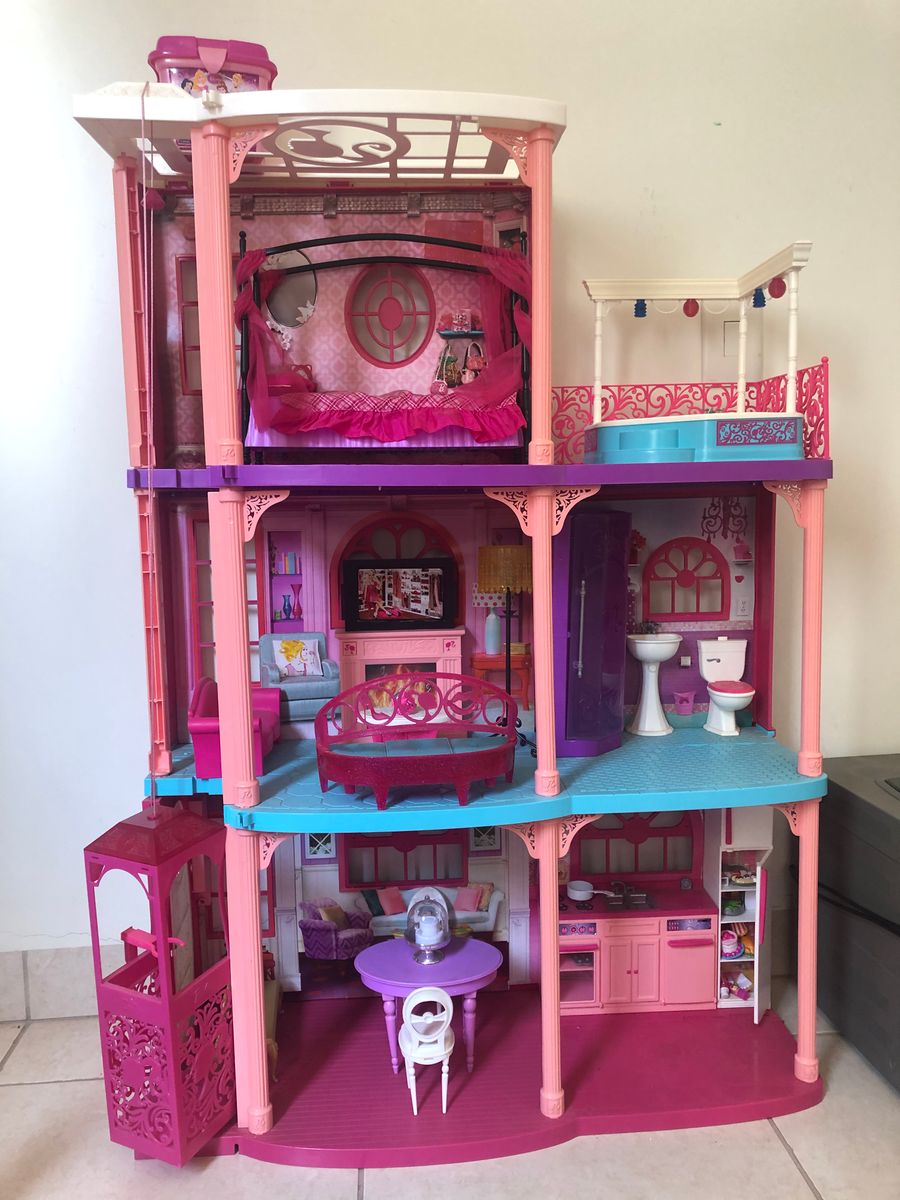 Casa da Barbie com Elevador e Piscina, Brinquedo Barbie Usado 86038126