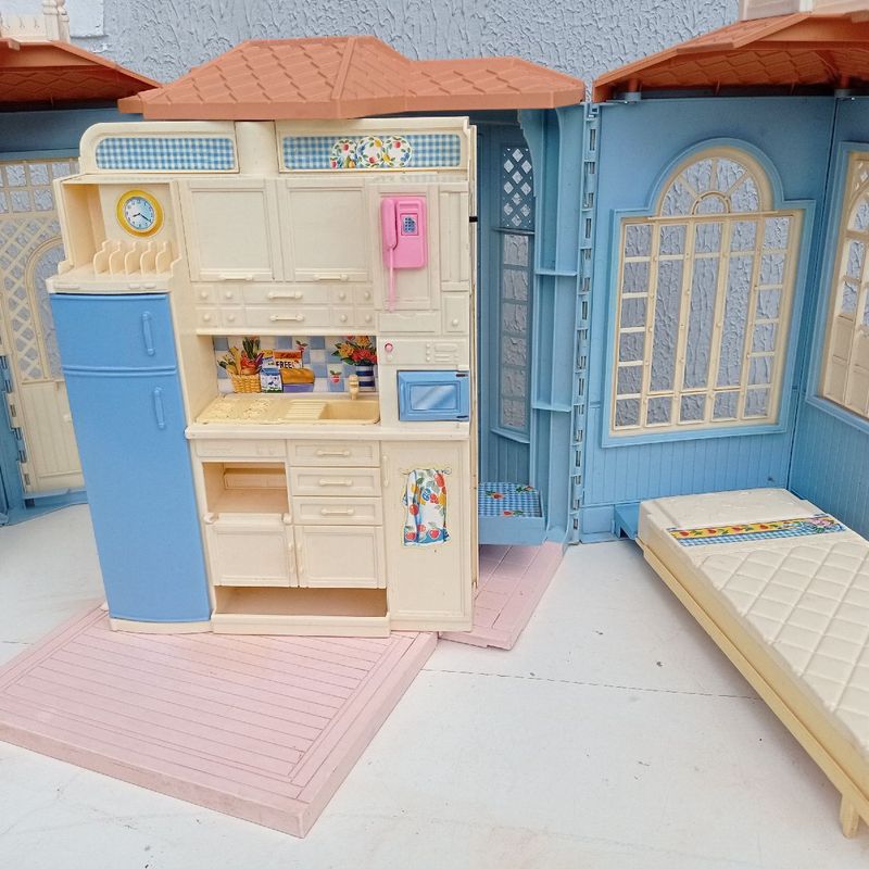 Casa da Barbie - Lar Doce Lar (1998) - Brechó Nanicolândia