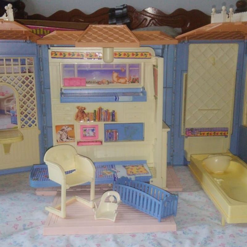 Casa da Barbie - Lar Doce Lar (1998) - Brechó Nanicolândia