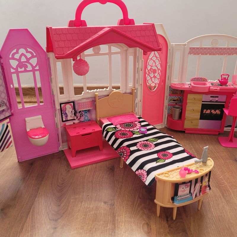 Casa store maleta barbie