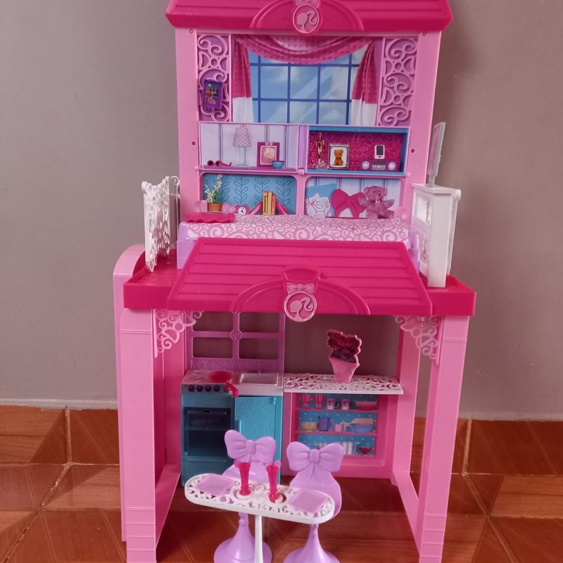 Casa da Barbie de 3 Andares com Garagem e Piscina Novo Mattel | Brinquedo  Mattel Nunca Usado 28713248 | enjoei