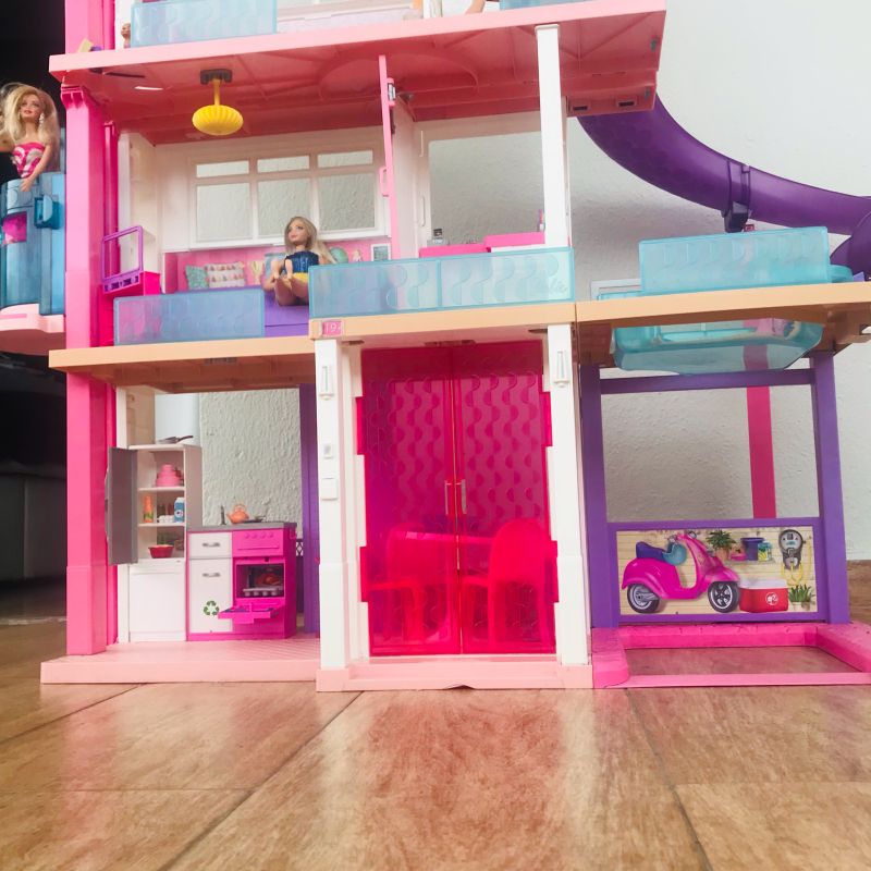 Casa dos Sonhos da Barbie - Fisher Price - Locbrinque