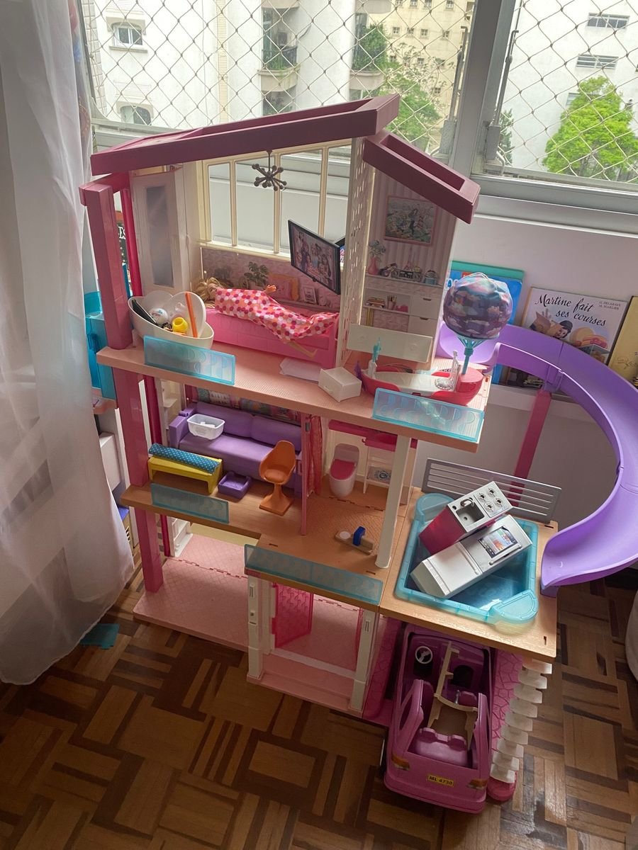 Casa dos sonhos barbie com piscina