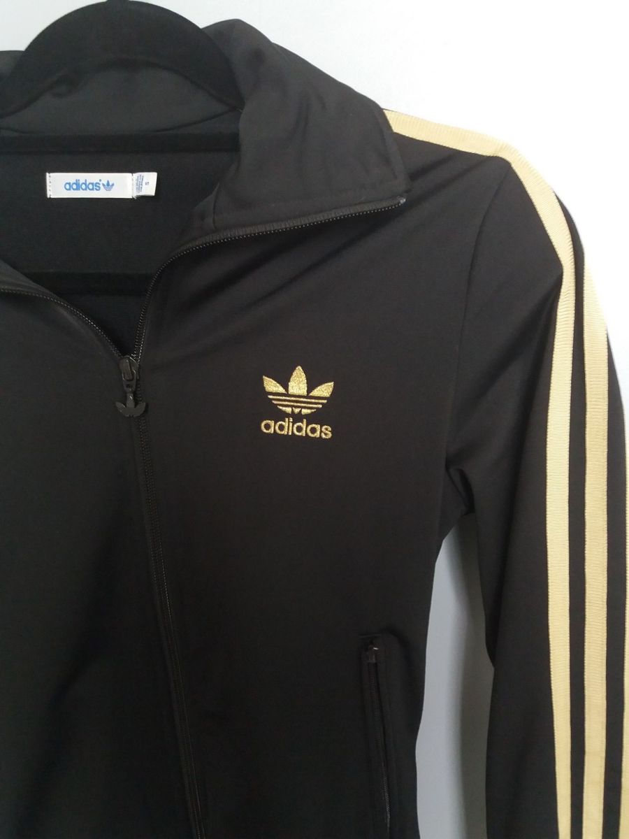 jaqueta adidas preta e dourada