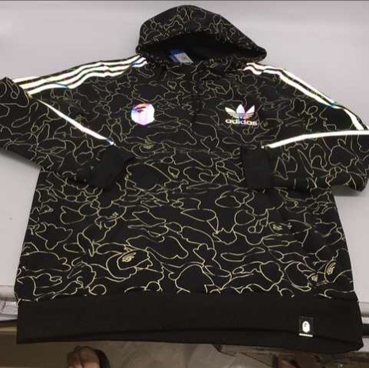 moletom adidas bape