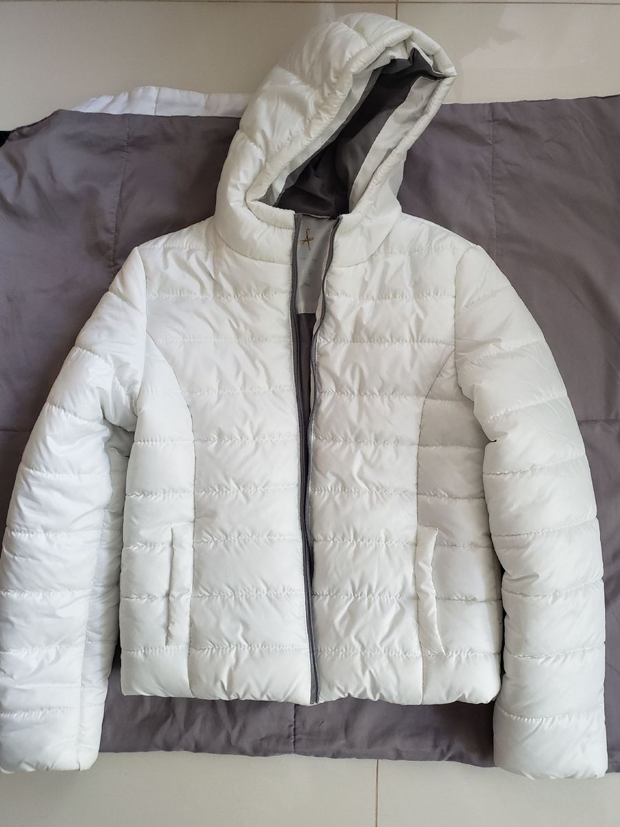 casaco nylon branco