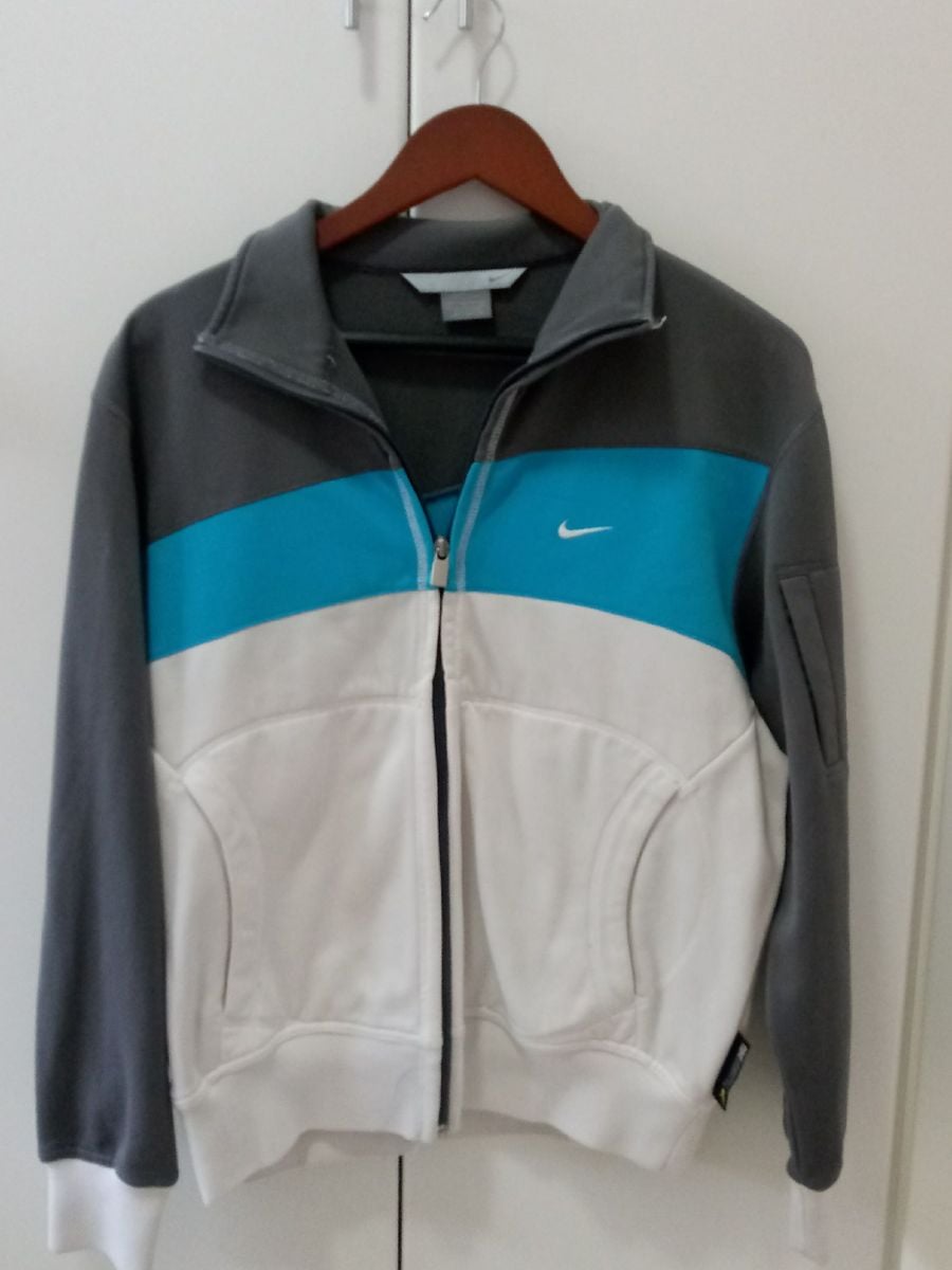 casaco esportivo nike