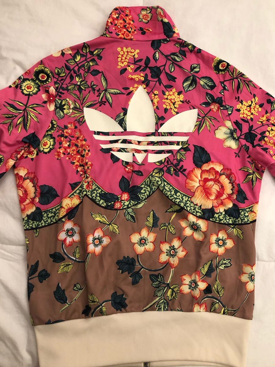 casaco adidas feminino floral
