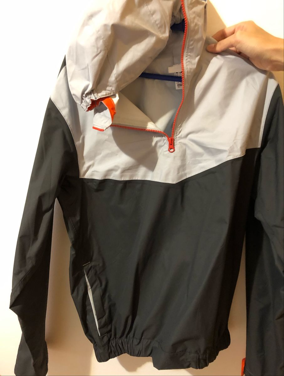 casaco impermeável decathlon