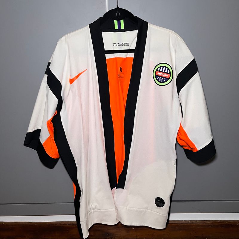 Casaco Kimono Ambush X Nike Casaco Feminino Nike Usado 110956255 enjoei