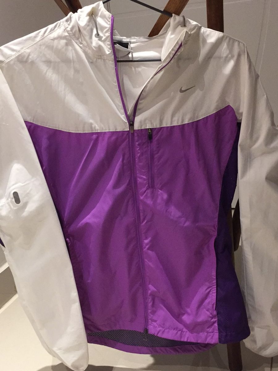 jaqueta nike roxa